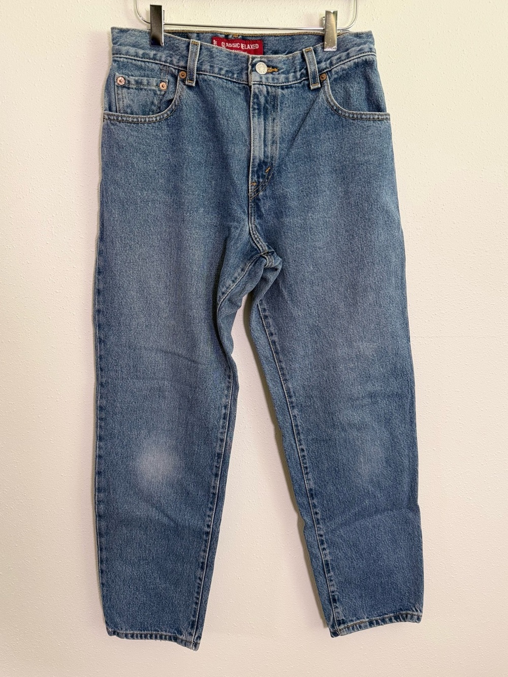 Vintage Levi’s 550 Relaxed Tapered Mom Jeans Light Wash Size 8
